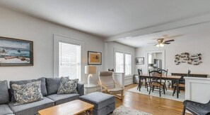 Luokittelematon kuva, 4 kautta 23, painike