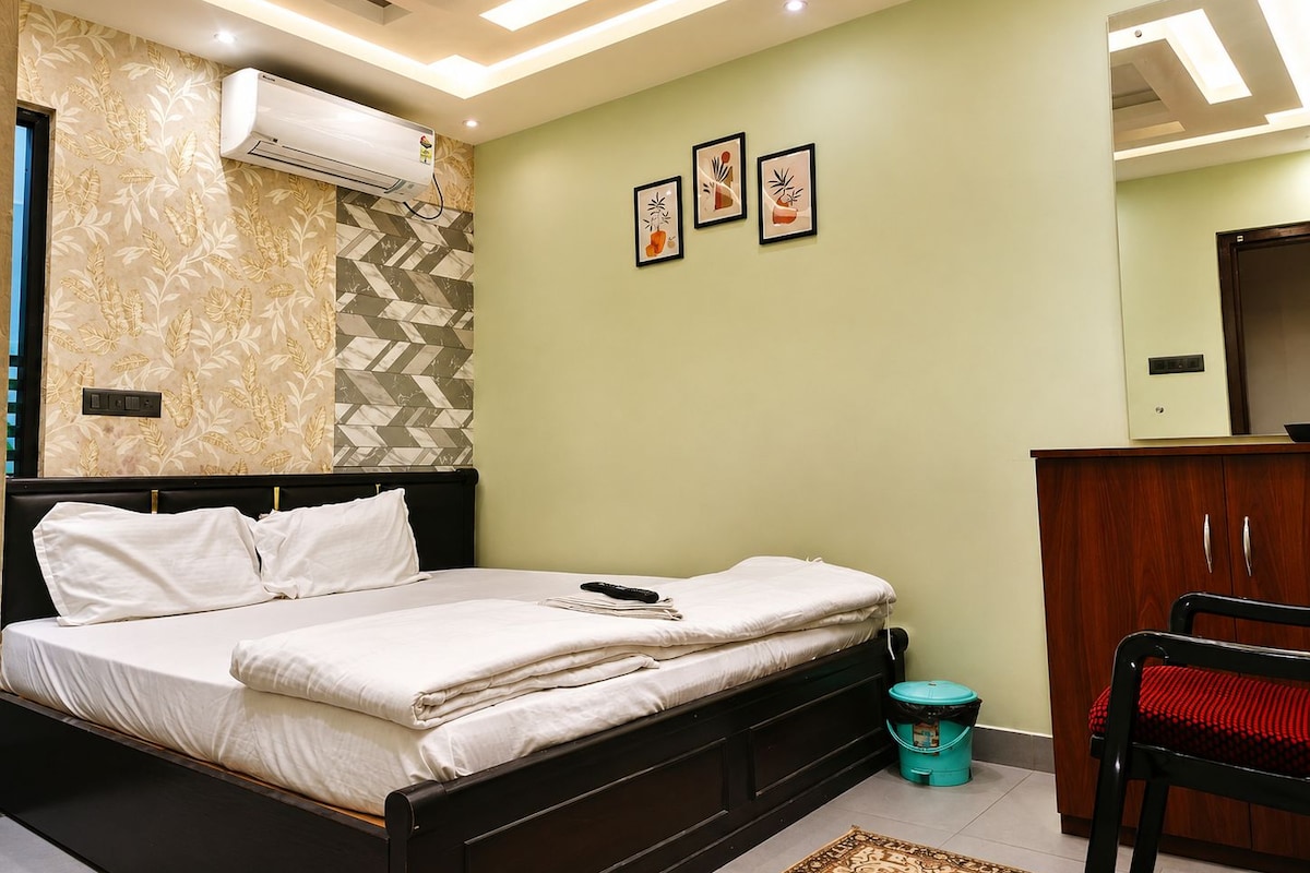 Classic Double Room, City View | Wi-fi percuma