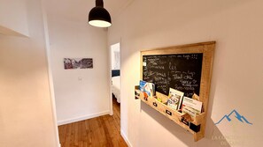 Interior - Lush Corner Near the Bistro (Mont-Dore)