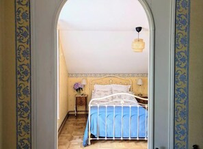 5 chambres, Wi-Fi, draps fournis