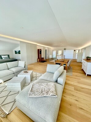 Living area - Modern loft for 6 with mountain views | Bad Ischl (Bad Ischl)