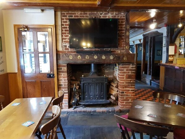 Uklassifisert bilde, 1 av 15, knapp