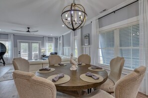Dining - All Aboard Beach House - 5 Bedroom, Private Pool, Elevator, and Dog-Friendly! (Garden City Beach)
