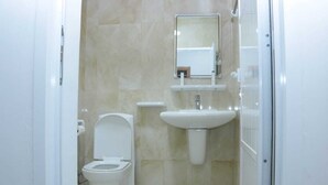 Apartemen Comfort | Kamar mandi