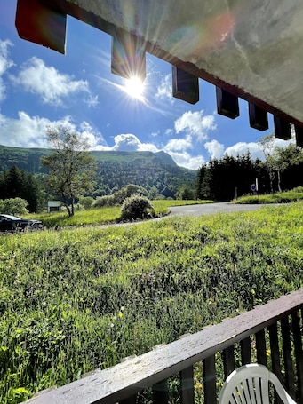 L\"ecrin D\"edern Degle Mont Dore deg Ski Degrandonnee deg