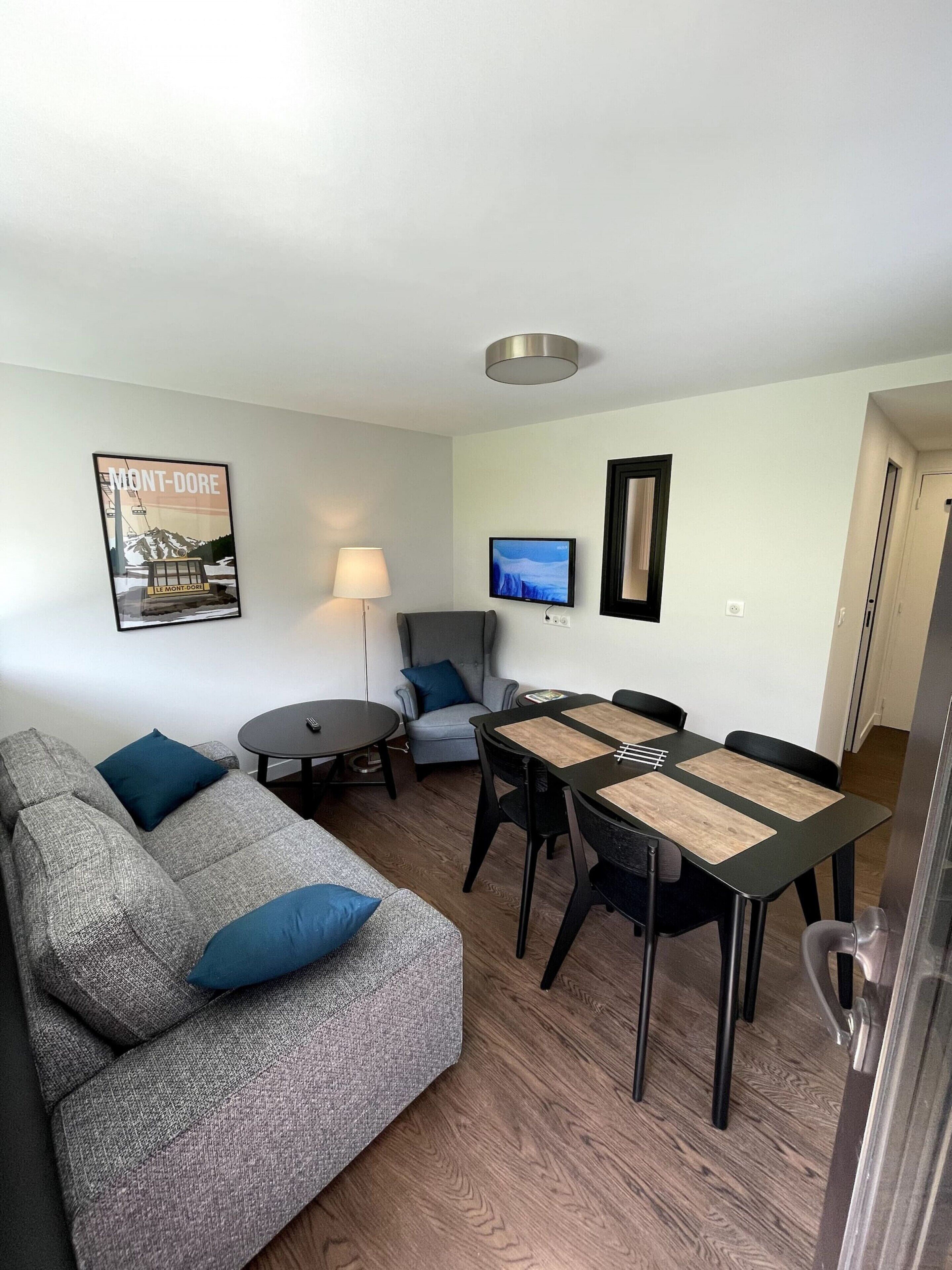 Apartment | Living room