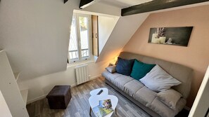 Apartment | Living area - Practical Apartment in La Bourboule (La Bourboule)