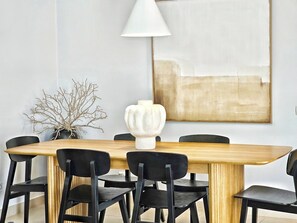 Dining - Luxury Villa in Tavira with Private Pool and Air Conditioned (Faro)