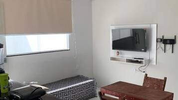 Nhà, sân hiên | Khu phòng khách