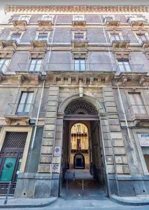 Exterior - Ferrari Mansion • Noble Suite by the Cathedral (Catania)