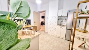 Deluxe Apartment, 2 Bedrooms | Interior - Kyd House Studiouri si apartamente (Eforie Nord)