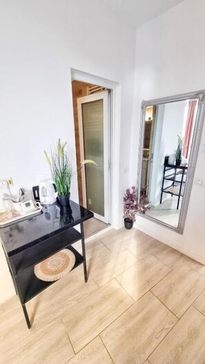 Classic Studio, Balcony, Garden View - Kyd House Studiouri si apartamente (Eforie Nord)