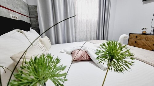 Kyd House Studiouri si apartamente