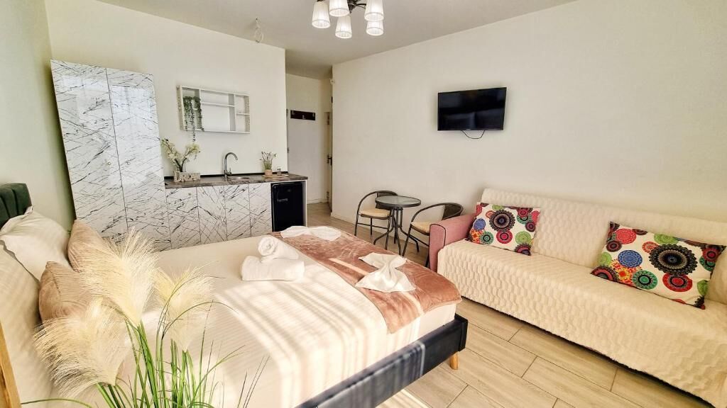 Superior Studio, Balcony, City View