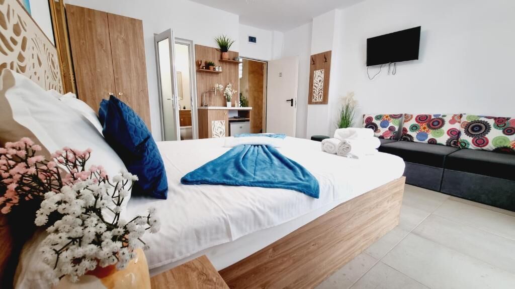 Superior Studio, Balcony, City View