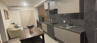 Torre Mirall | 3 Bedrooms | 4 People | parking