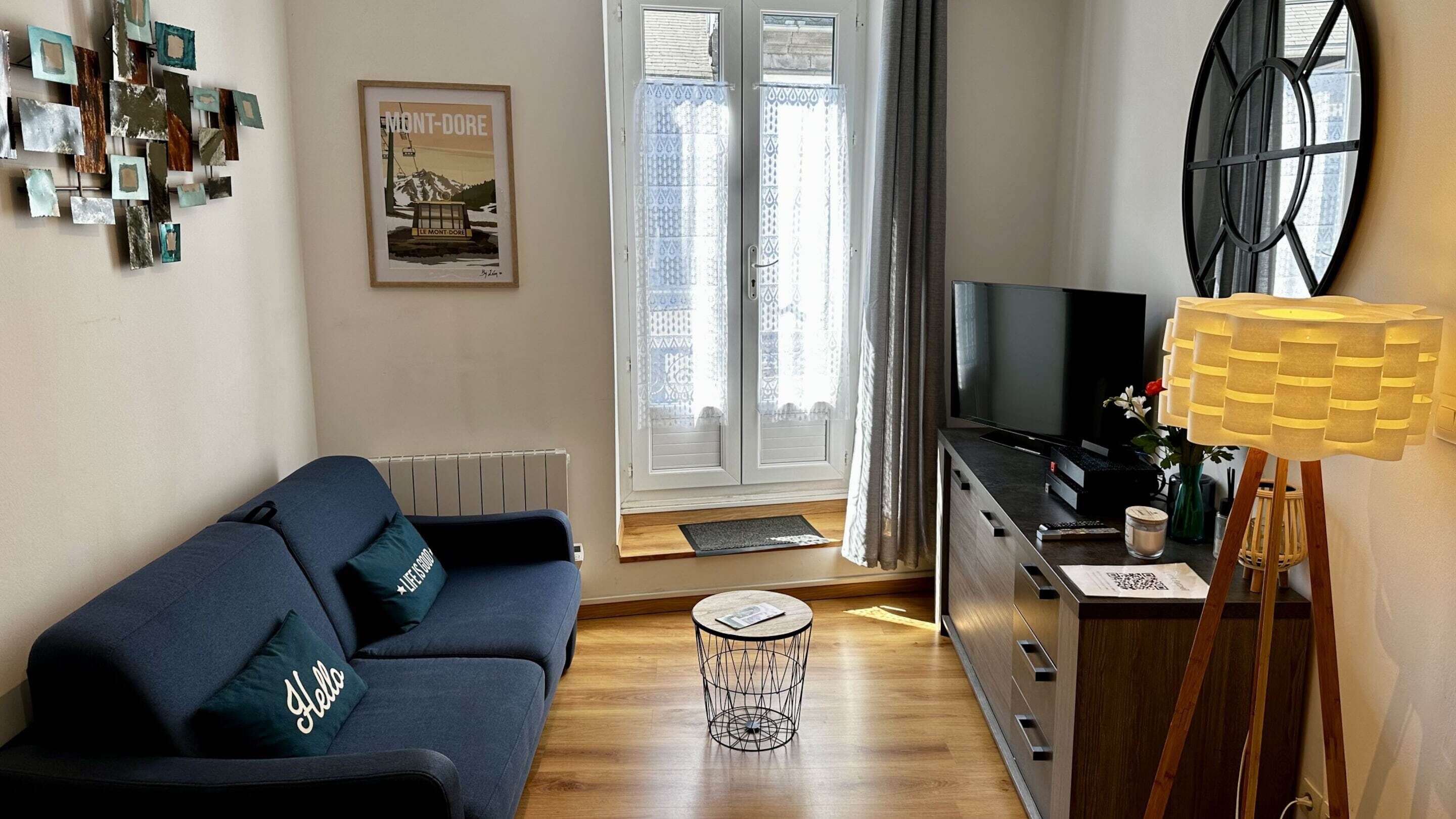 Apartment | Living area