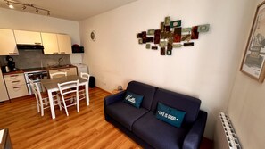 Living room - Villa Duchatel - Le Mont Dore 2/4 Pers (Mont-Dore)