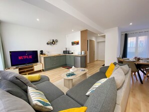 Smart TV - Modern apartment in the center of dieppe (Dieppe)