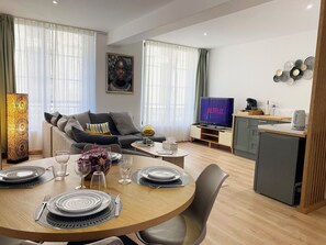 Smart TV - Modern apartment in the center of dieppe (Dieppe)