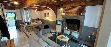 單棟房屋 | 客廳