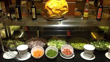 Villa, 4 Bedrooms, Private Pool | Dining