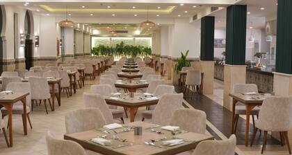 Sea Beach Edge Resort Private Villa and Pool