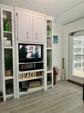 Interior - Ocean Front Condo - South Padre Island (South Padre Island)