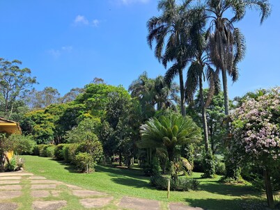 House in a gated community, secluded and pleasant, near the Guarapiranga Reservoir.