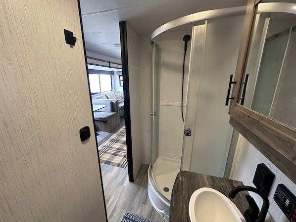 Botón de imagen sin clasificar, 1 de 27