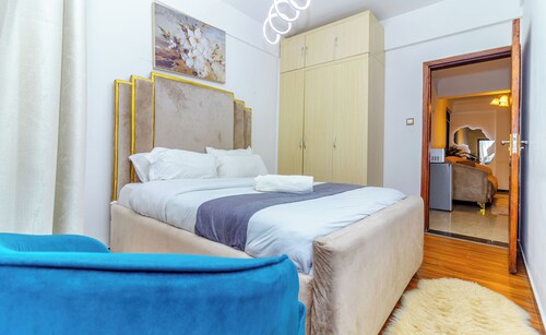 Spacious 1-bedroom apartment in Kilimani with extra bed & gym near yaya centre