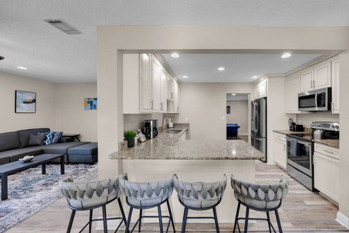 SMV Poinciana Paradise | Heated Pool