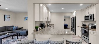 SMV Poinciana Paradise | Heated Pool