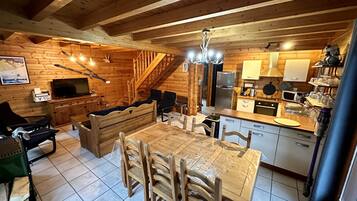Chalet | Tempat makan
