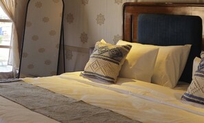 Escritorio y wifi gratis