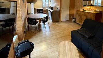 Apartment | Living area