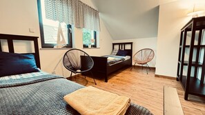 3 bedrooms, individually furnished, bed sheets - Holiday Home, Sea, Jacuzzi, for 5 People (Wladyslawowo)