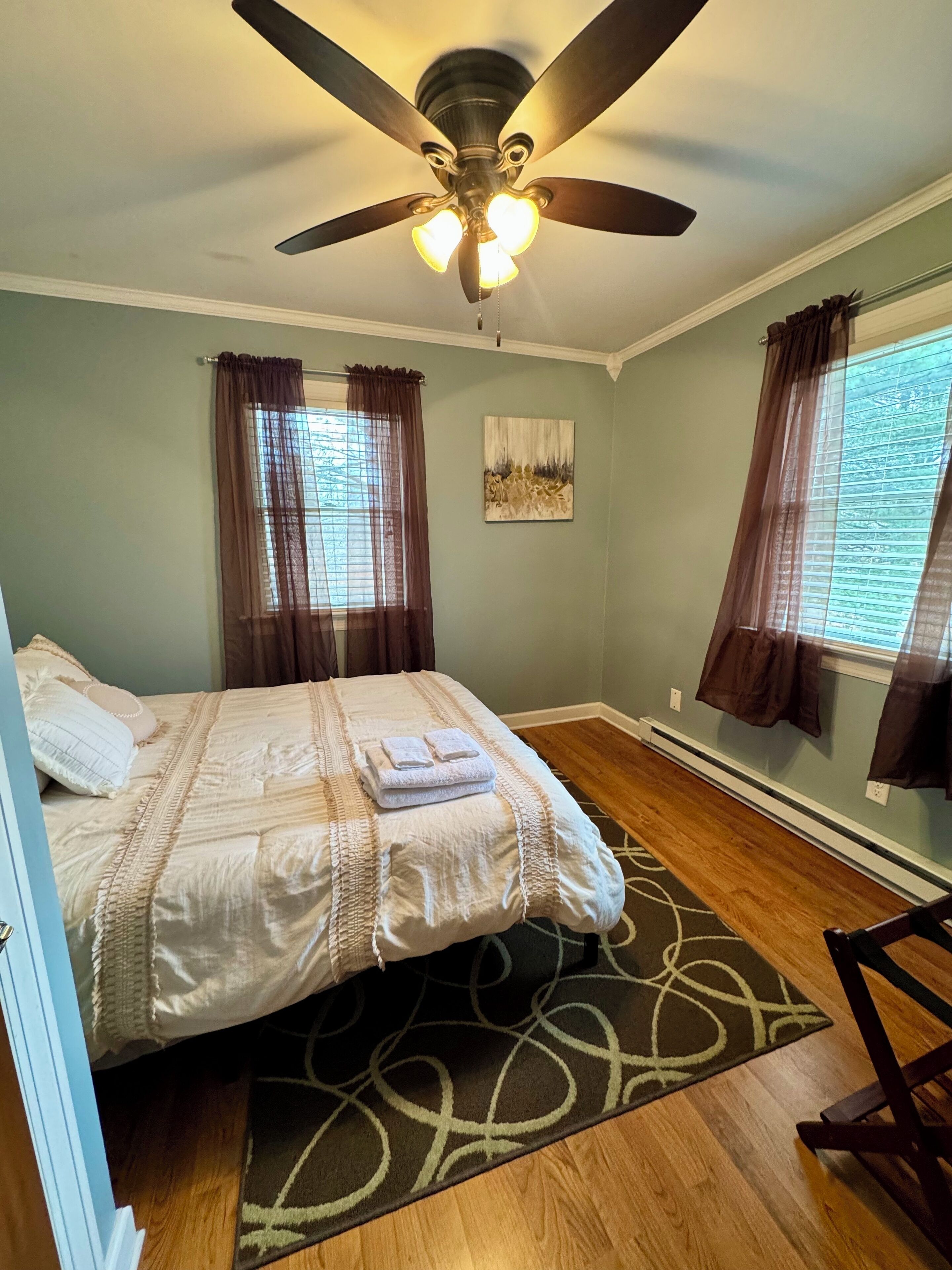 3 bedrooms, free WiFi, bed sheets