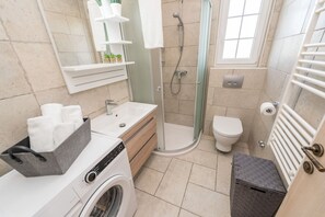 Villa | Bathroom - Privlaka Villa Near the Adriatic Sea (Privlaka)