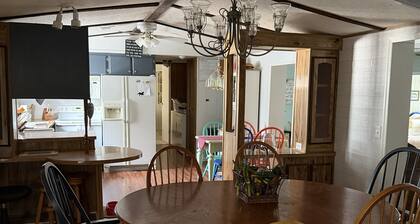 Lake front lake house on Lake Marion