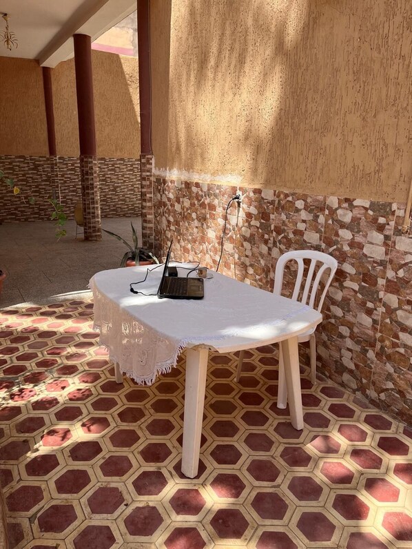 Unclassified image, 1 of 24, button