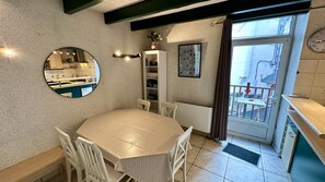 Apartment | Dining - T3 Montlosier Le Mont Dore 5/7 Pers (Mont-Dore)