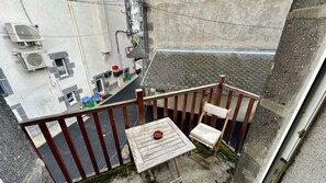 Căn hộ | Ban công