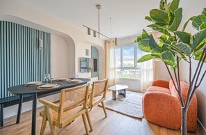 Dining - PARIS - Adorable 3-room apartment with 2 bedrooms and 2 bathrooms (Bagnolet)