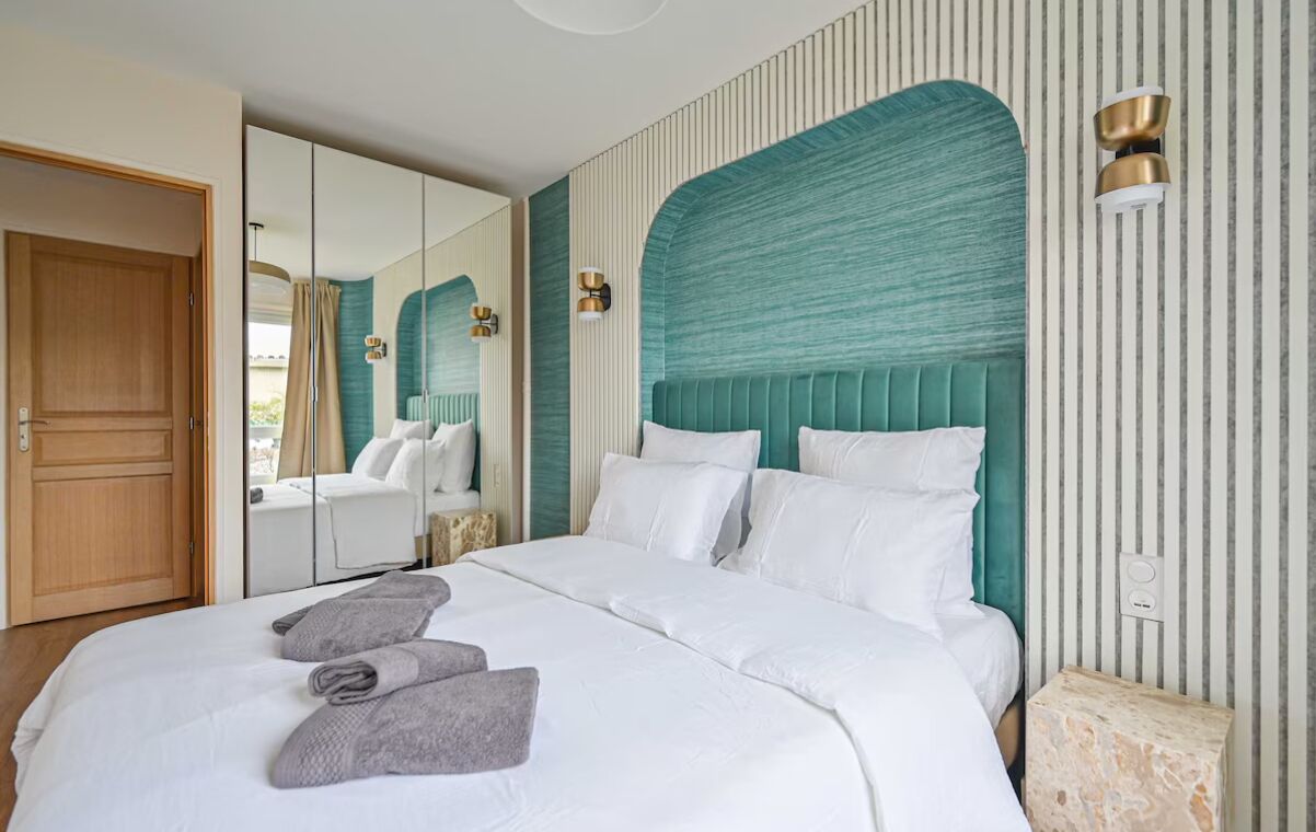 2 bedrooms, WiFi, bed sheets