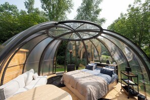 Unclassified image, 2 of 12, button - Vrbo Property (Étréaupont)