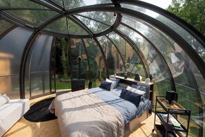 Unclassified image, 3 of 12, button - Vrbo Property (Étréaupont)