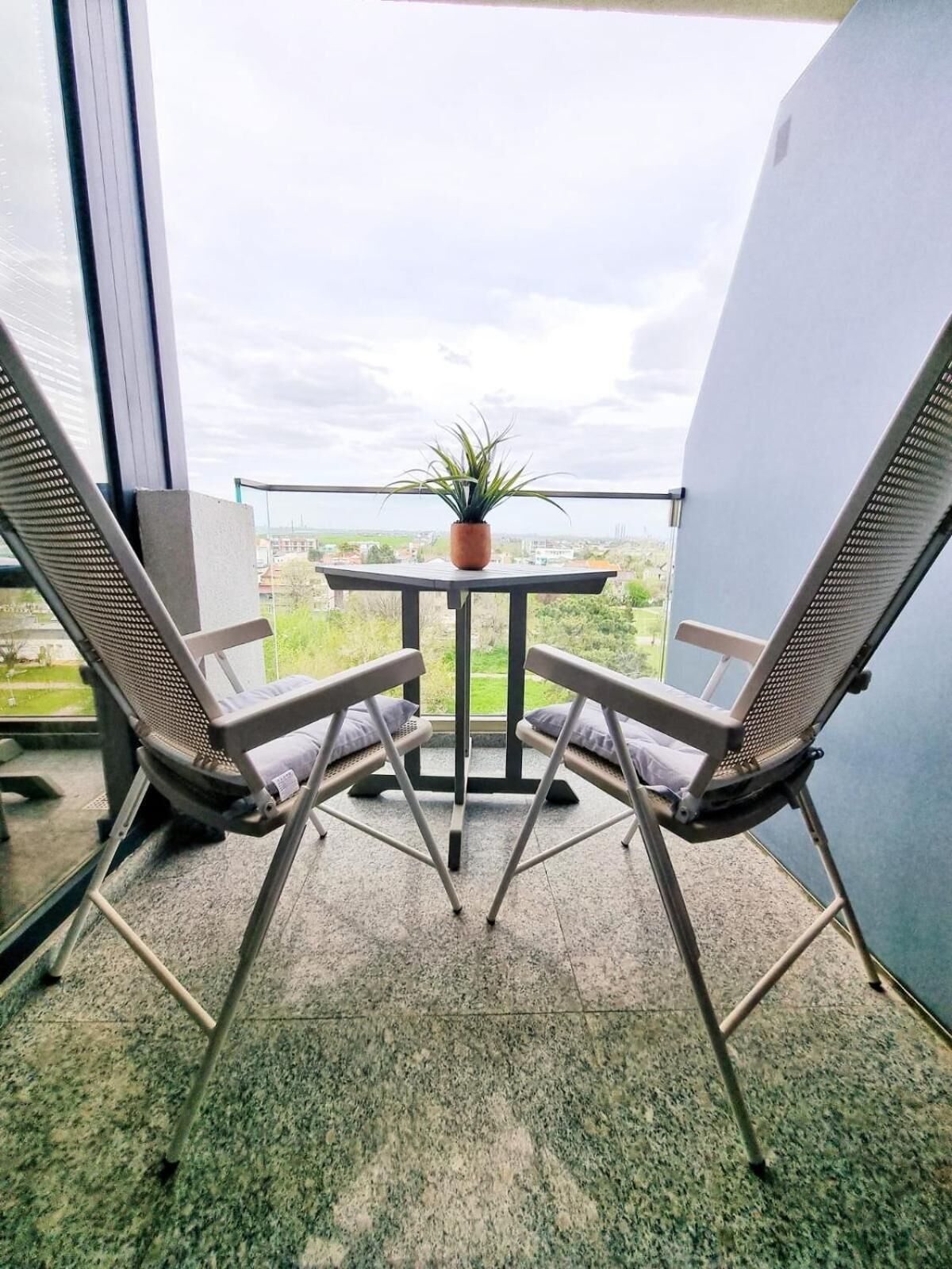 Deluxe studio, balkon, uitzicht op zee | Terrein van de accommodatie