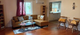 Coastal Comfort in the Heart of It All