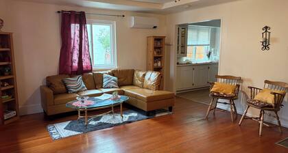 Coastal Comfort in the Heart of It All